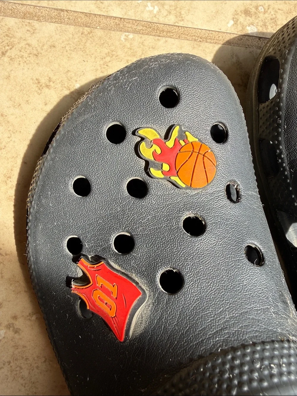 CROCS Black Kids Clogs with Basketball Charms size J6